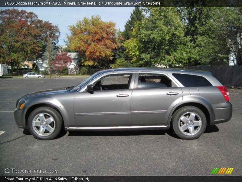 Mineral Gray Metallic / Dark Slate Gray/Light Graystone 2005 Dodge Magnum SXT AWD