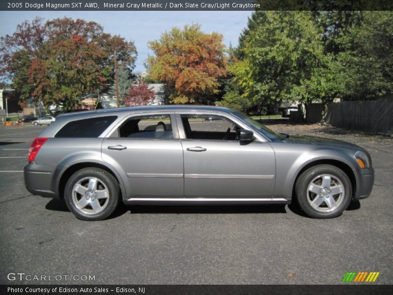  2005 Magnum SXT AWD Mineral Gray Metallic