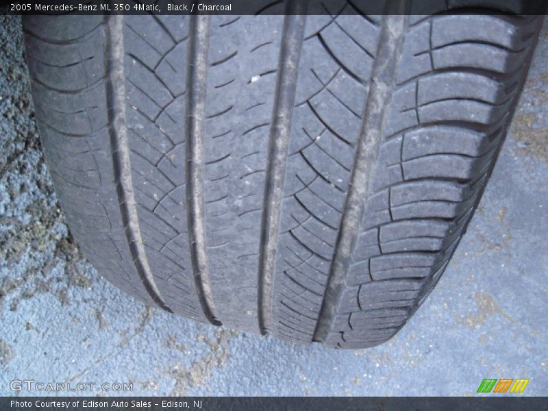Black / Charcoal 2005 Mercedes-Benz ML 350 4Matic