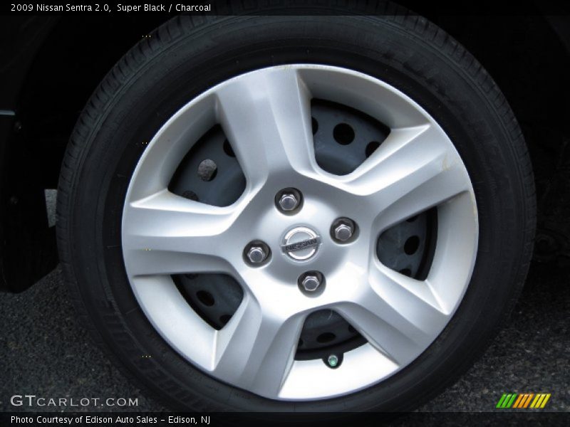 Super Black / Charcoal 2009 Nissan Sentra 2.0