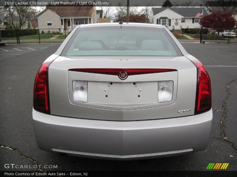 Light Platinum / Light Gray/Ebony 2006 Cadillac CTS Sedan