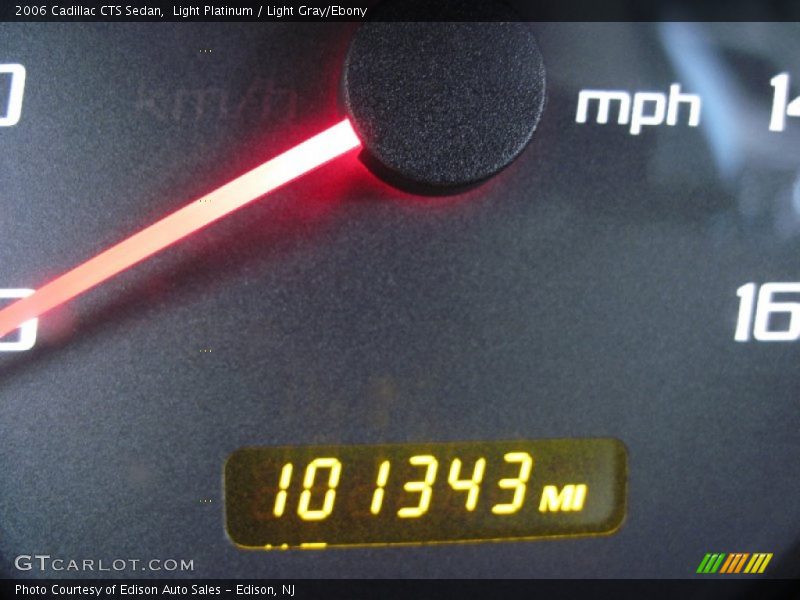 Light Platinum / Light Gray/Ebony 2006 Cadillac CTS Sedan