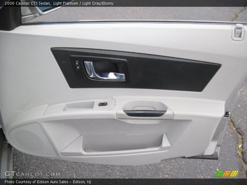 Light Platinum / Light Gray/Ebony 2006 Cadillac CTS Sedan