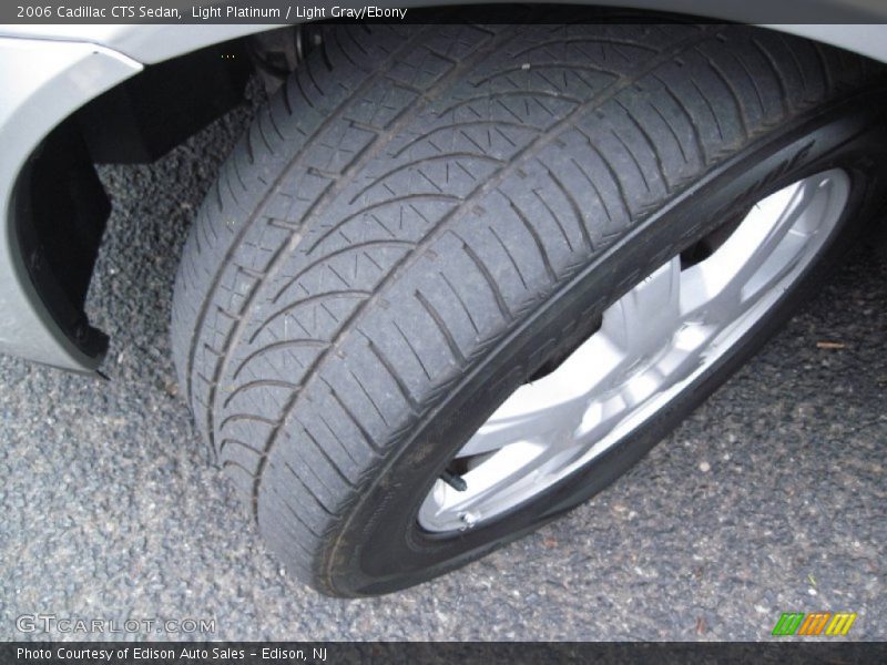 Light Platinum / Light Gray/Ebony 2006 Cadillac CTS Sedan