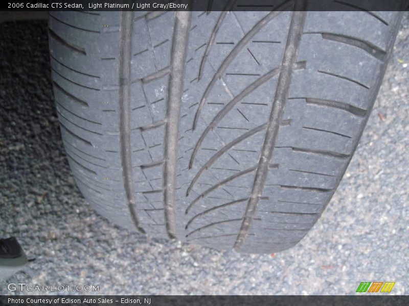 Light Platinum / Light Gray/Ebony 2006 Cadillac CTS Sedan