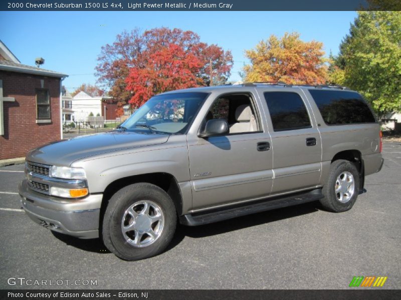 Light Pewter Metallic / Medium Gray 2000 Chevrolet Suburban 1500 LS 4x4