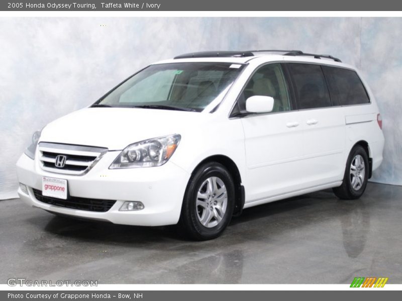 Taffeta White / Ivory 2005 Honda Odyssey Touring