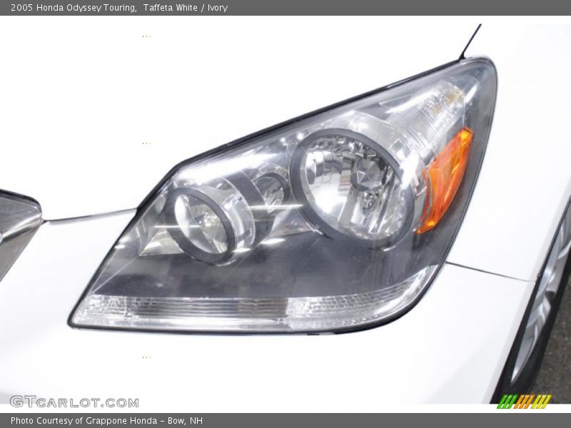 Taffeta White / Ivory 2005 Honda Odyssey Touring