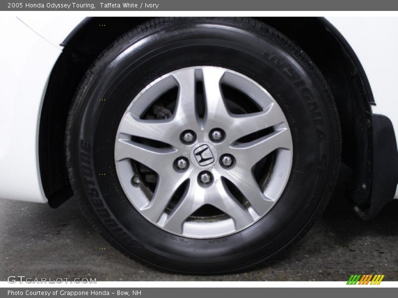 Taffeta White / Ivory 2005 Honda Odyssey Touring