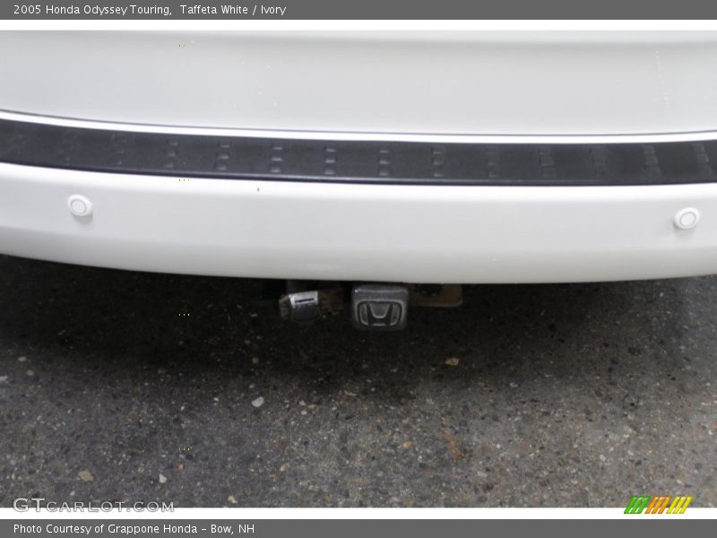 Taffeta White / Ivory 2005 Honda Odyssey Touring