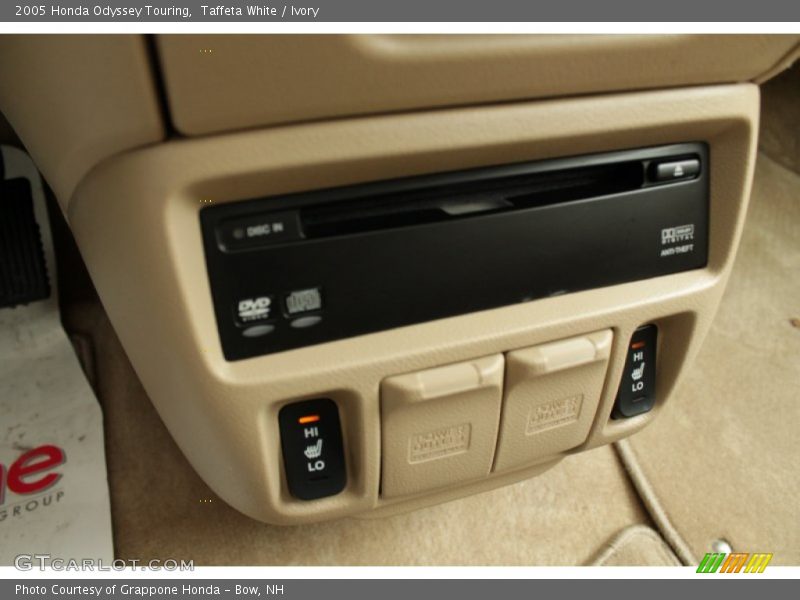 Taffeta White / Ivory 2005 Honda Odyssey Touring