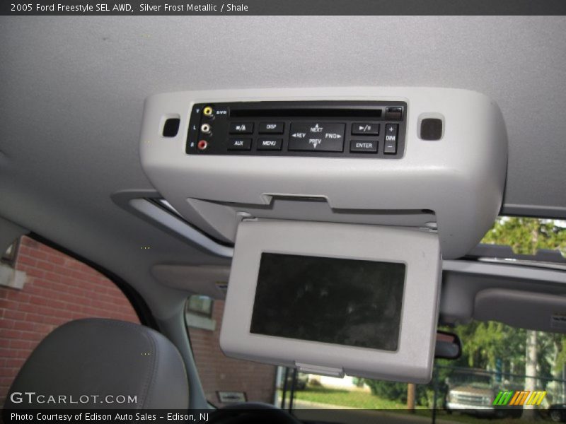 Silver Frost Metallic / Shale 2005 Ford Freestyle SEL AWD