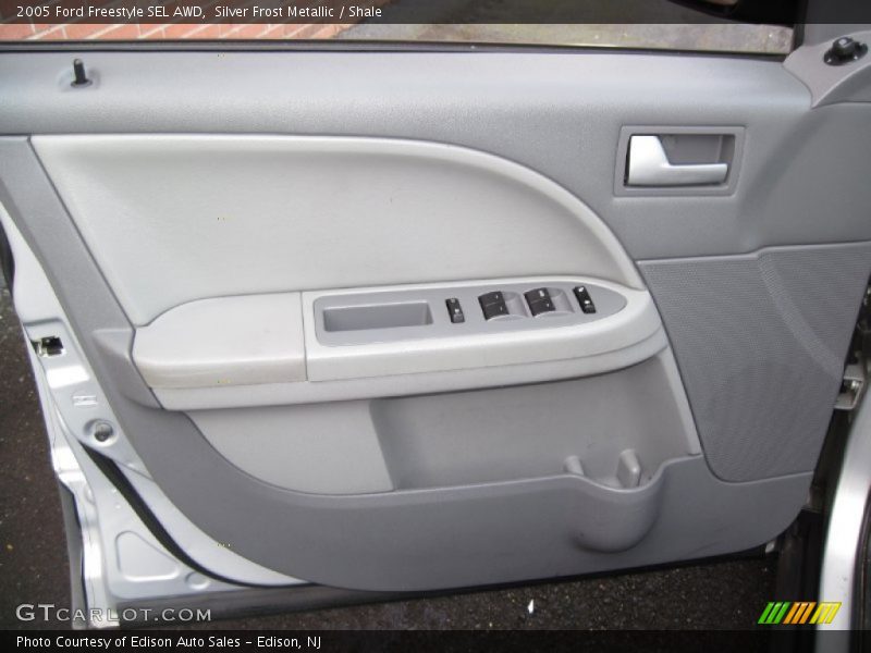 Silver Frost Metallic / Shale 2005 Ford Freestyle SEL AWD