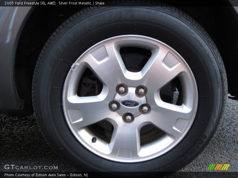 Silver Frost Metallic / Shale 2005 Ford Freestyle SEL AWD