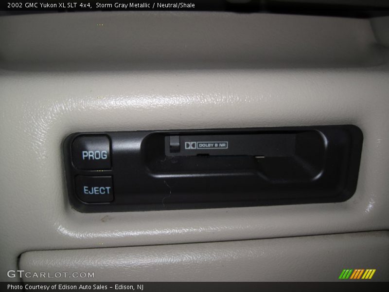 Storm Gray Metallic / Neutral/Shale 2002 GMC Yukon XL SLT 4x4