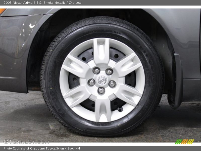 Smoke Metallic / Charcoal 2005 Nissan Altima 2.5 S