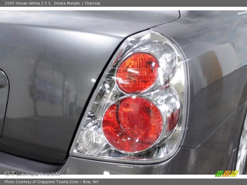 Smoke Metallic / Charcoal 2005 Nissan Altima 2.5 S