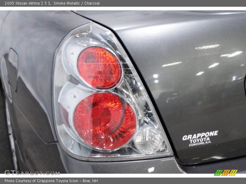 Smoke Metallic / Charcoal 2005 Nissan Altima 2.5 S