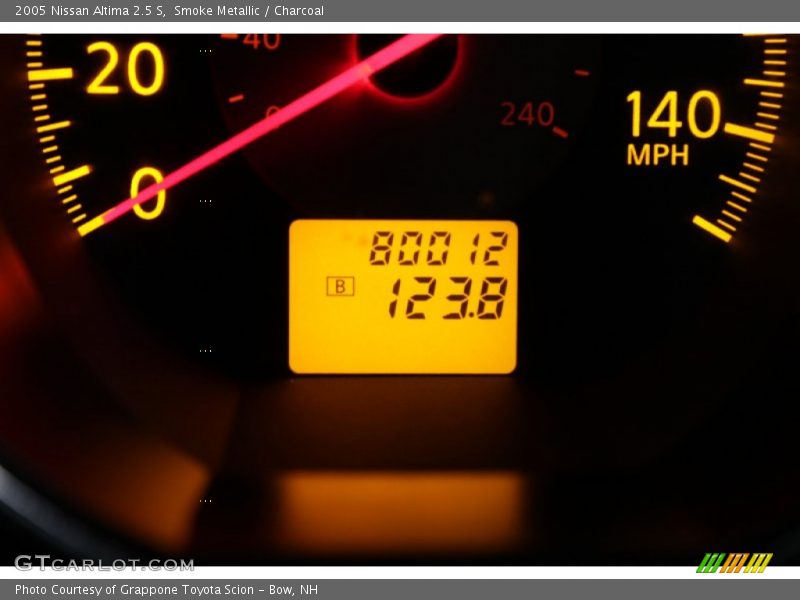 Smoke Metallic / Charcoal 2005 Nissan Altima 2.5 S