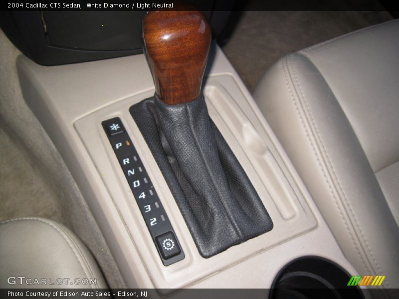White Diamond / Light Neutral 2004 Cadillac CTS Sedan