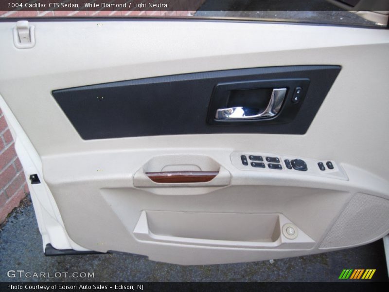 White Diamond / Light Neutral 2004 Cadillac CTS Sedan