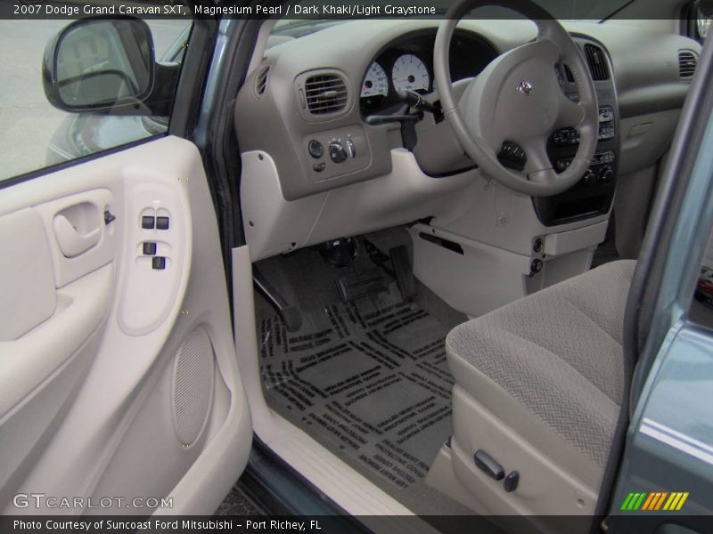 Magnesium Pearl / Dark Khaki/Light Graystone 2007 Dodge Grand Caravan SXT