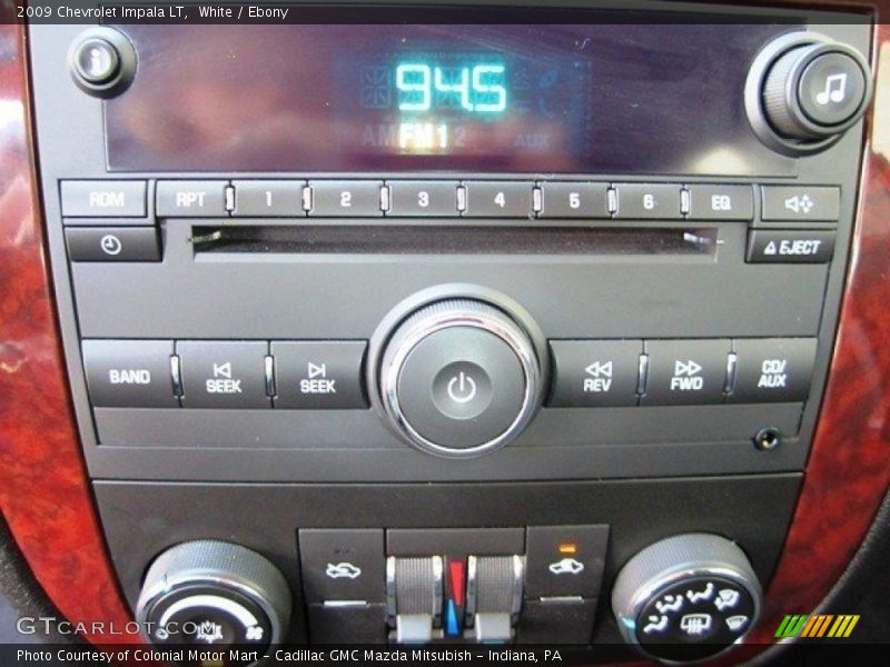 White / Ebony 2009 Chevrolet Impala LT