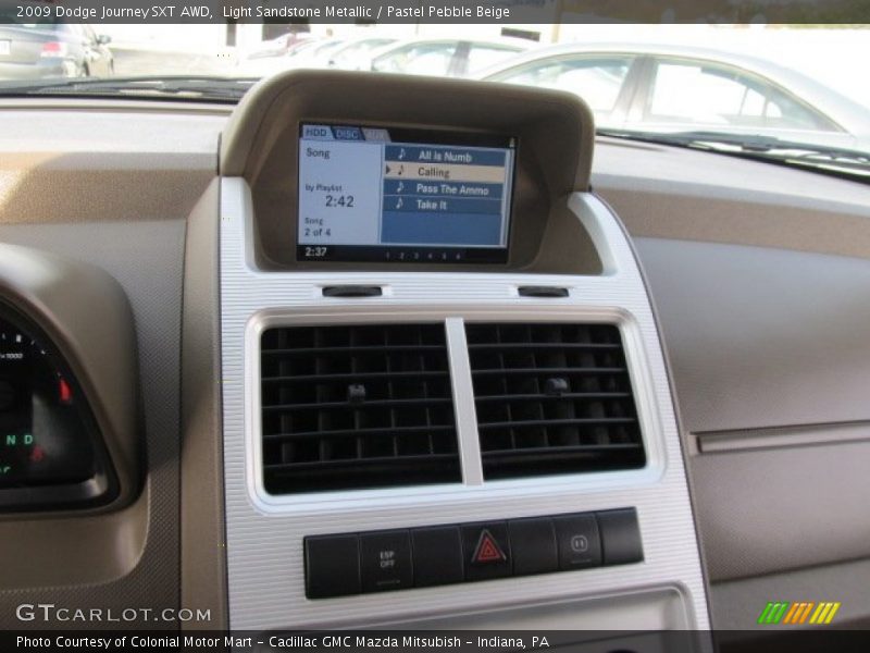 Light Sandstone Metallic / Pastel Pebble Beige 2009 Dodge Journey SXT AWD