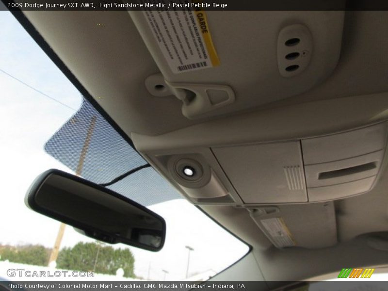 Light Sandstone Metallic / Pastel Pebble Beige 2009 Dodge Journey SXT AWD