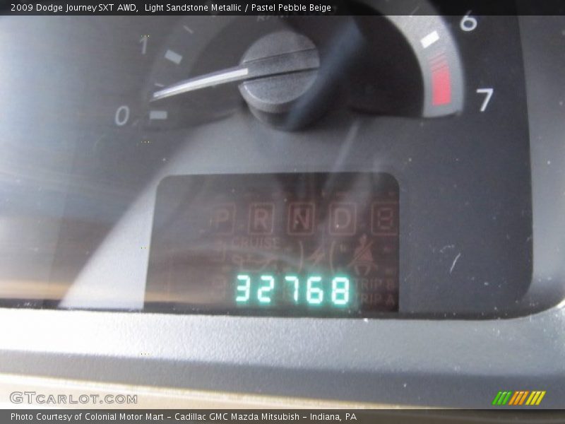 Light Sandstone Metallic / Pastel Pebble Beige 2009 Dodge Journey SXT AWD
