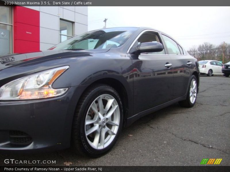 Dark Slate / Caffe Latte 2010 Nissan Maxima 3.5 S