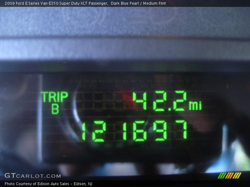 Dark Blue Pearl / Medium Flint 2009 Ford E Series Van E350 Super Duty XLT Passenger