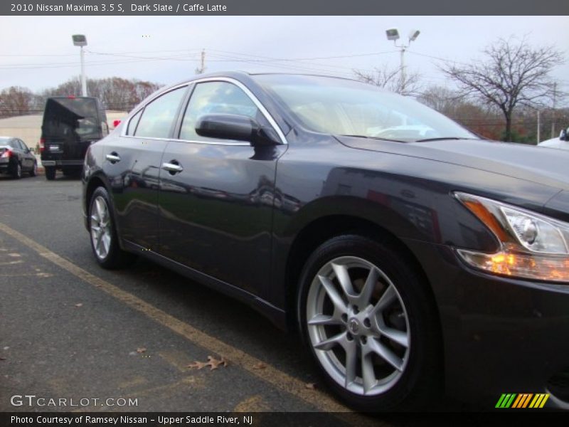 Dark Slate / Caffe Latte 2010 Nissan Maxima 3.5 S