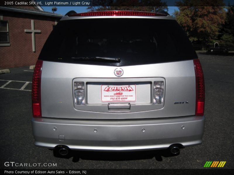 Light Platinum / Light Gray 2005 Cadillac SRX V6