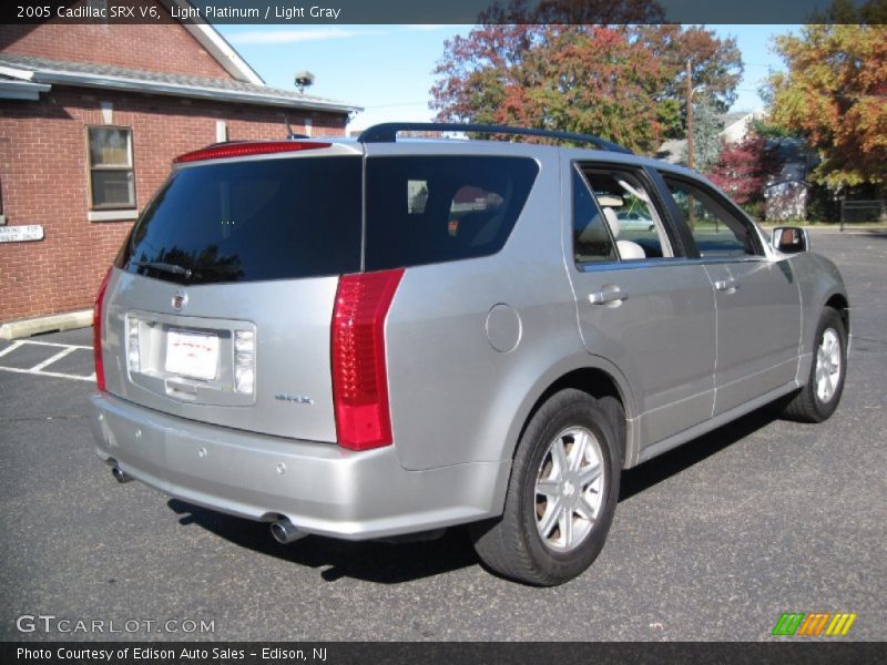 Light Platinum / Light Gray 2005 Cadillac SRX V6
