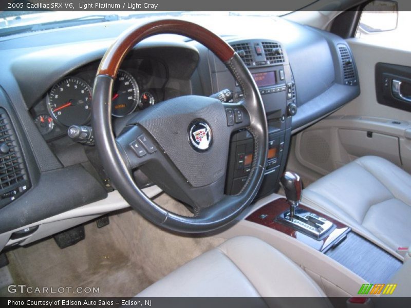 Light Platinum / Light Gray 2005 Cadillac SRX V6