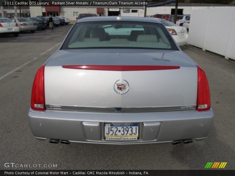 Radiant Silver Metallic / Titanium/Dark Titanium Accents 2011 Cadillac DTS Luxury