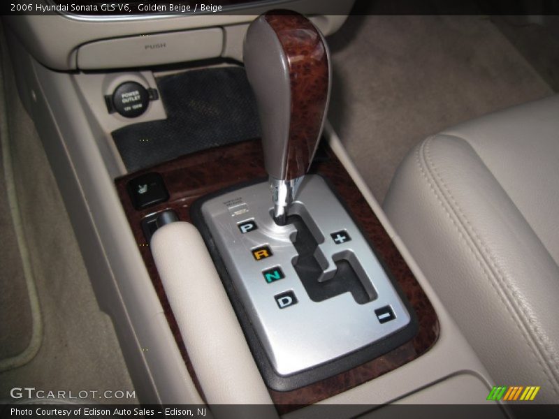 Golden Beige / Beige 2006 Hyundai Sonata GLS V6