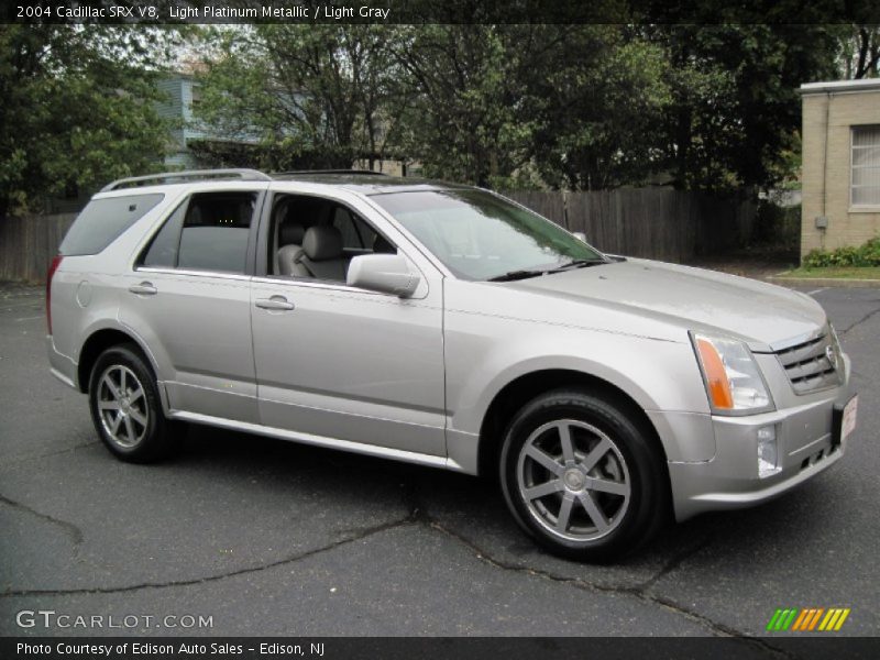 Light Platinum Metallic / Light Gray 2004 Cadillac SRX V8