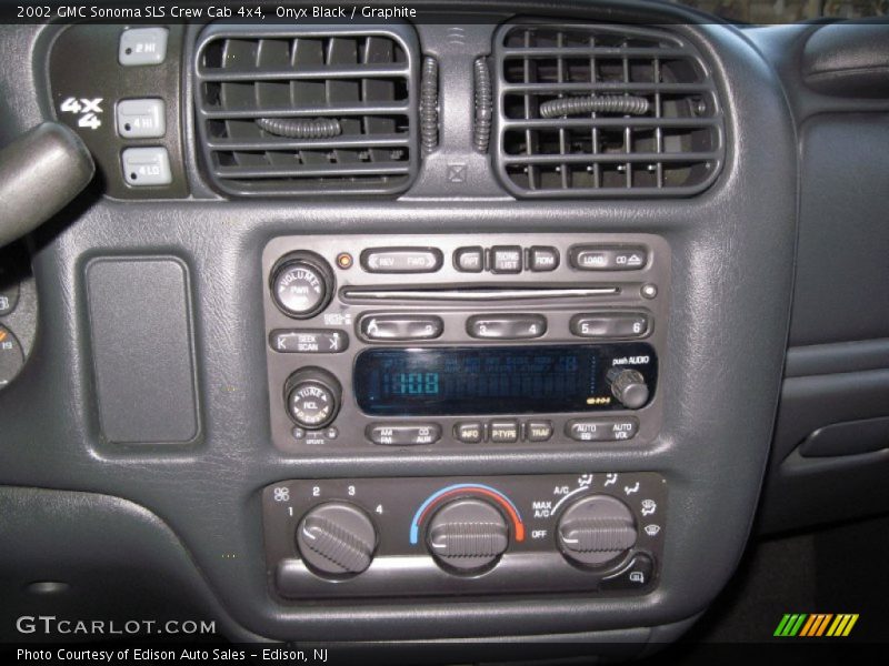 Onyx Black / Graphite 2002 GMC Sonoma SLS Crew Cab 4x4