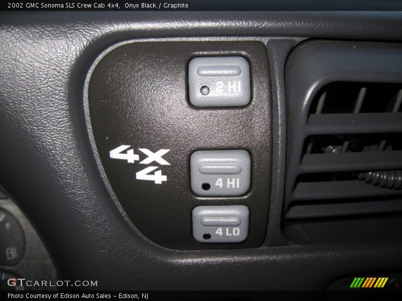 Onyx Black / Graphite 2002 GMC Sonoma SLS Crew Cab 4x4