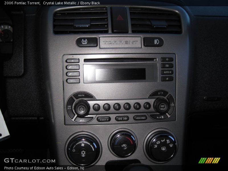 Crystal Lake Metallic / Ebony Black 2006 Pontiac Torrent