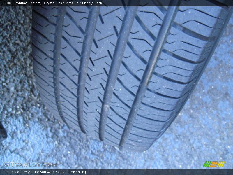 Crystal Lake Metallic / Ebony Black 2006 Pontiac Torrent