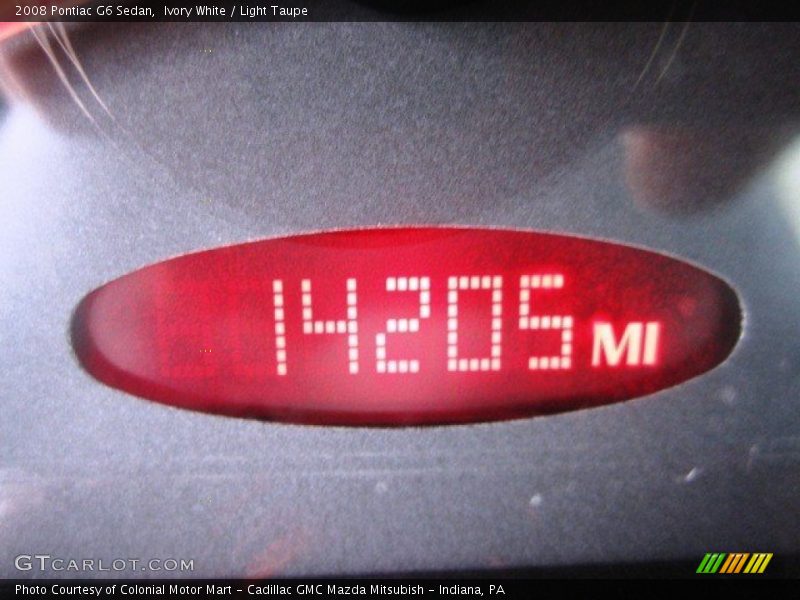 Ivory White / Light Taupe 2008 Pontiac G6 Sedan