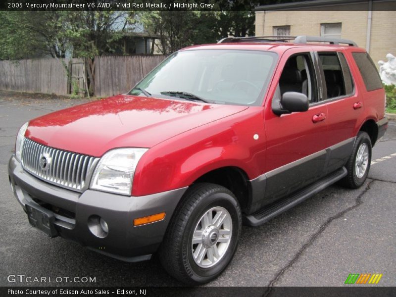 Vivid Red Metallic / Midnight Grey 2005 Mercury Mountaineer V6 AWD