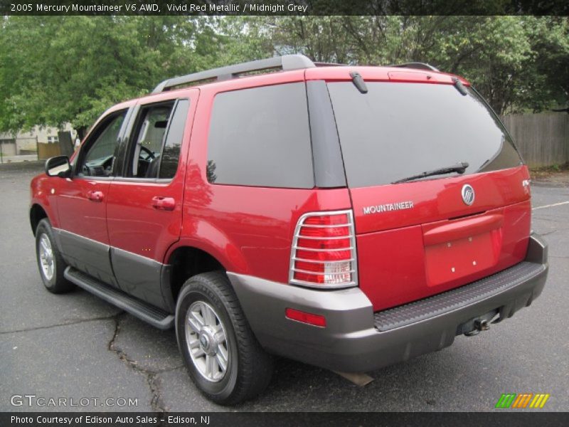Vivid Red Metallic / Midnight Grey 2005 Mercury Mountaineer V6 AWD
