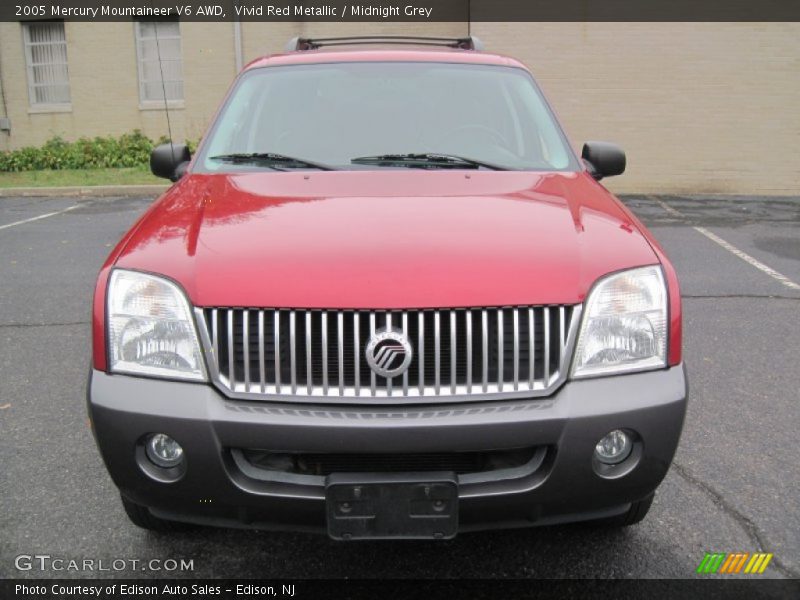 Vivid Red Metallic / Midnight Grey 2005 Mercury Mountaineer V6 AWD