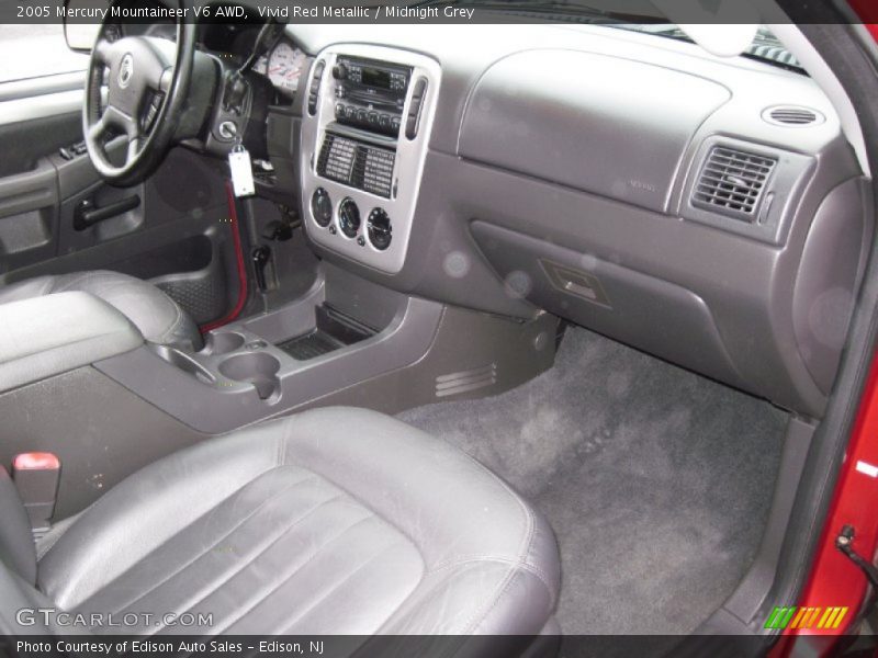 Vivid Red Metallic / Midnight Grey 2005 Mercury Mountaineer V6 AWD