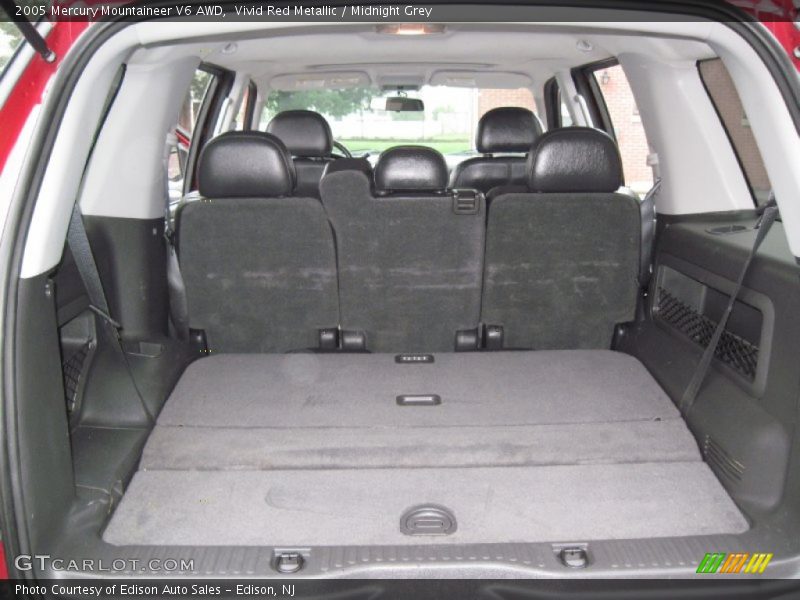 Vivid Red Metallic / Midnight Grey 2005 Mercury Mountaineer V6 AWD