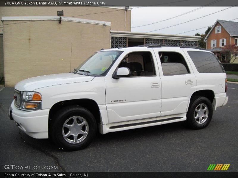 Summit White / Stone Gray 2004 GMC Yukon Denali AWD